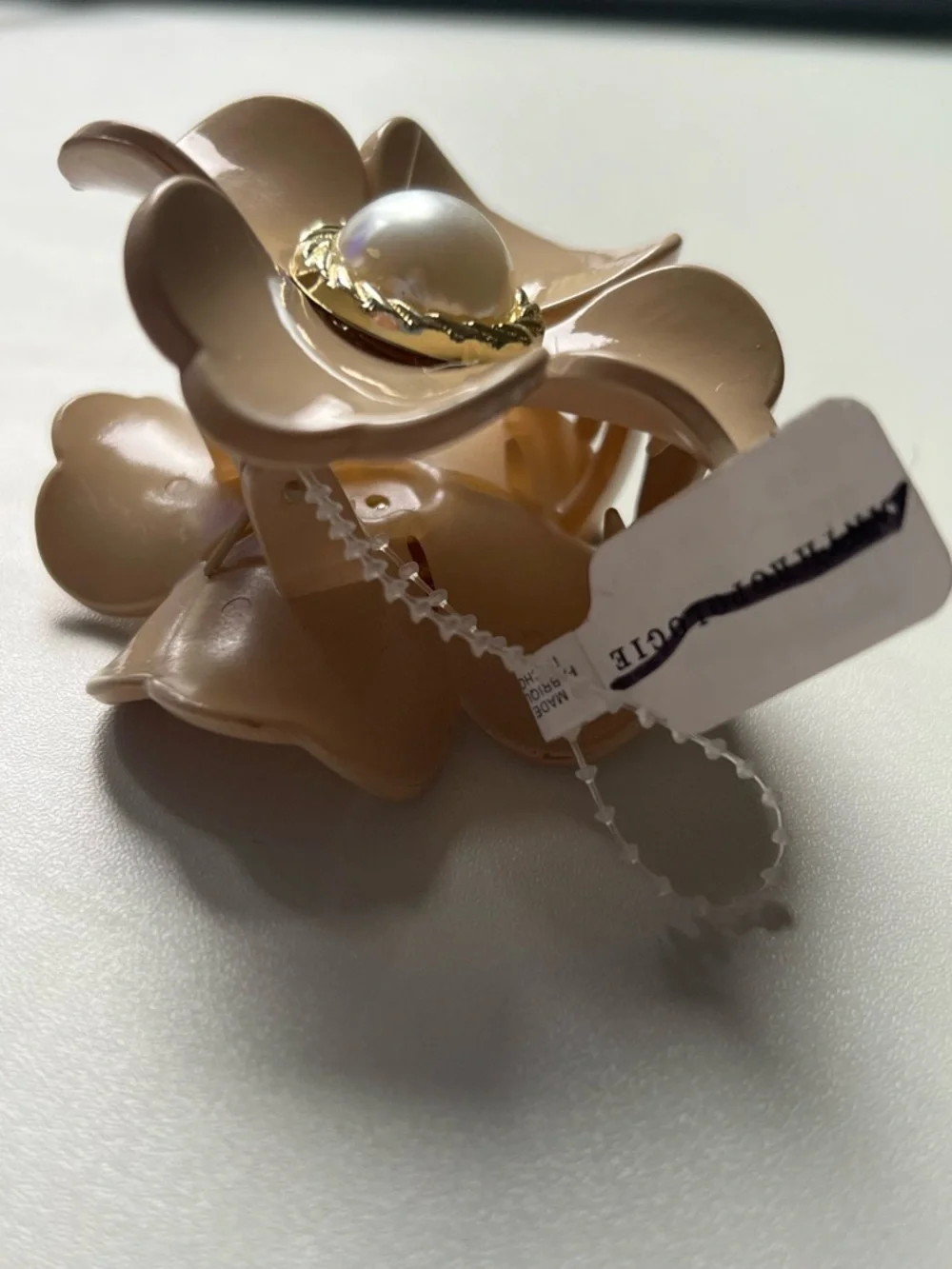Anthropologie Blush Flower Pearl Hair Claw Clip NWT